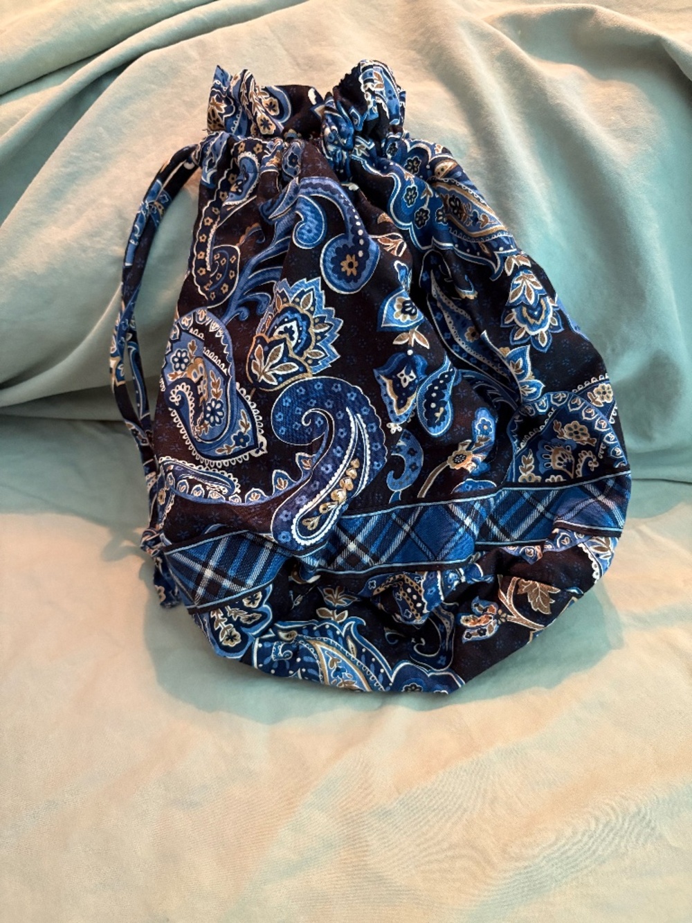 Vera Bradley Drawstring Bag in Windsor Navy